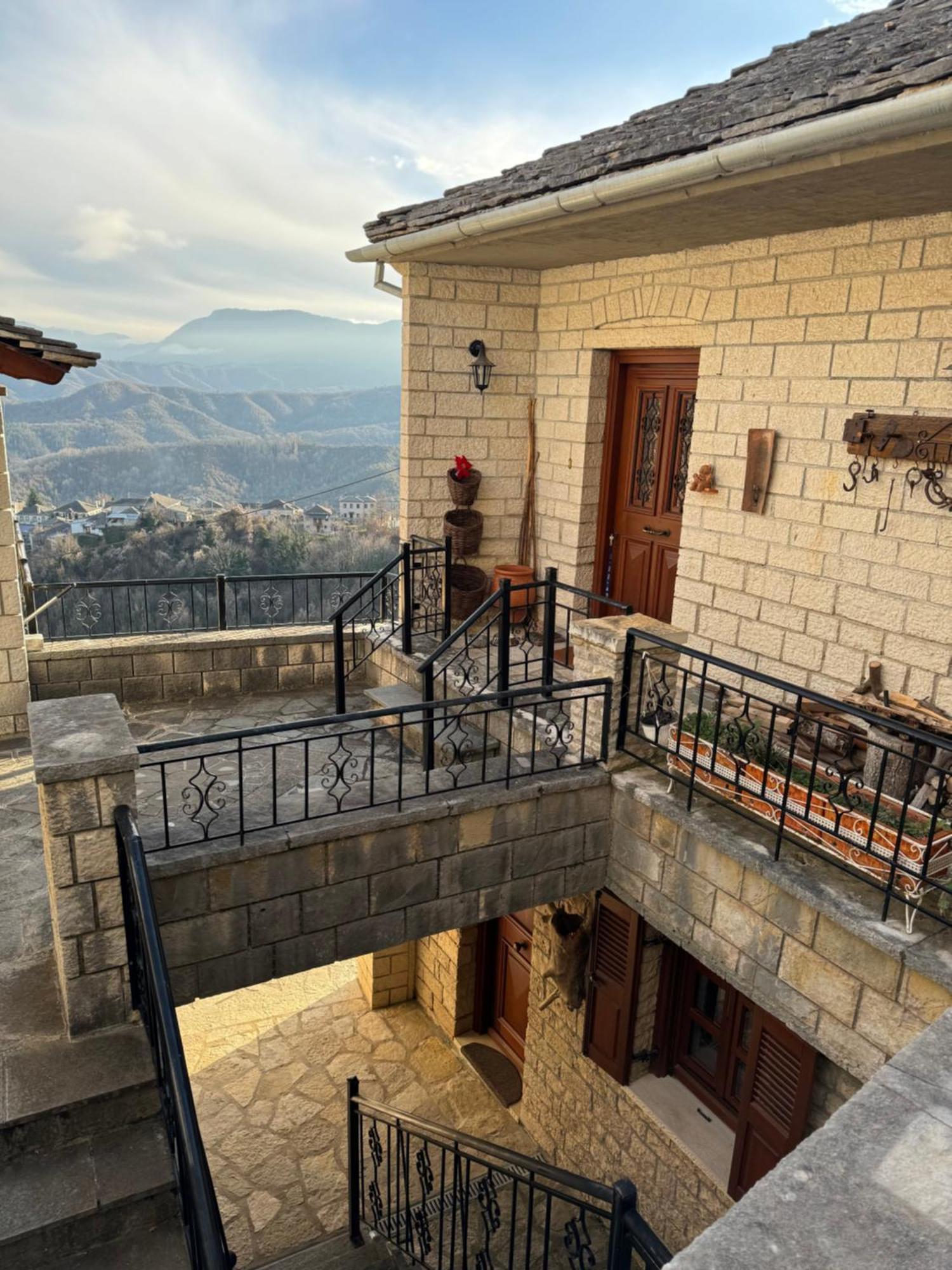Βίτσα Πετρόκτιστο Αρχοντικό "Ιόλη" Με Θέα Ζαγόρι Villa Dış mekan fotoğraf