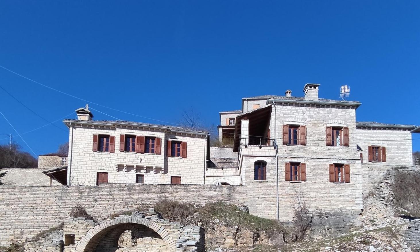 Βίτσα Πετρόκτιστο Αρχοντικό "Ιόλη" Με Θέα Ζαγόρι Villa Dış mekan fotoğraf