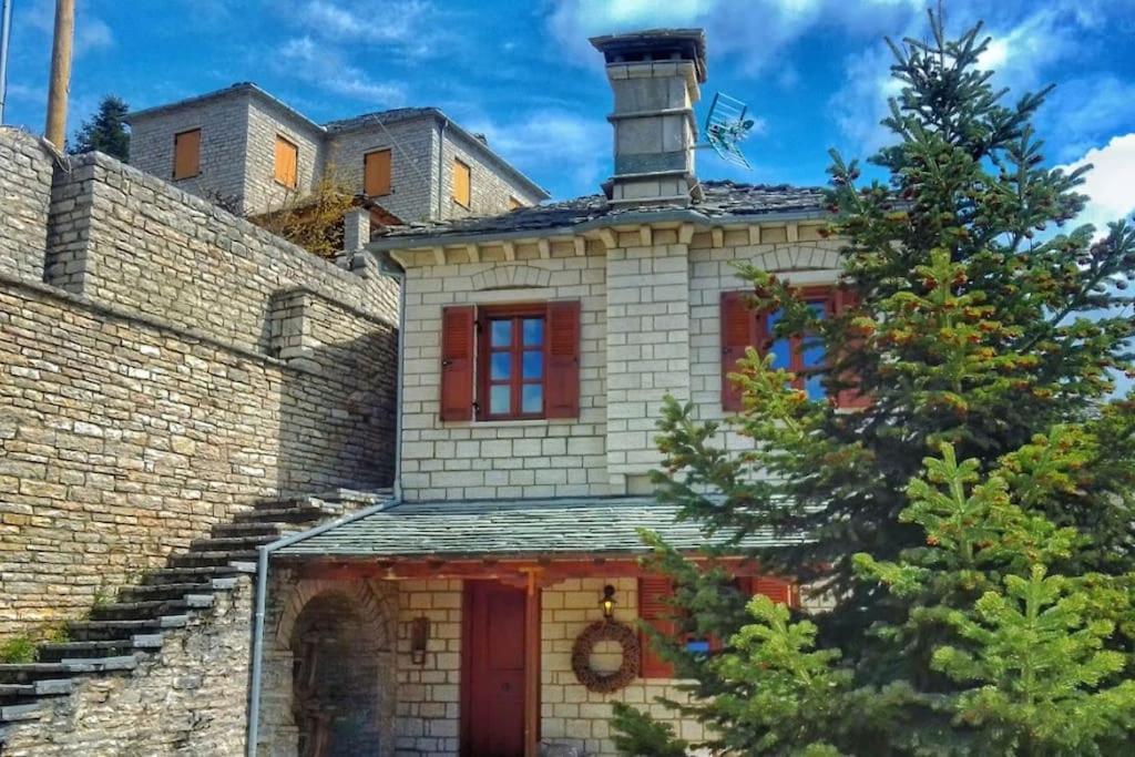 Βίτσα Πετρόκτιστο Αρχοντικό "Ιόλη" Με Θέα Ζαγόρι Villa Dış mekan fotoğraf
